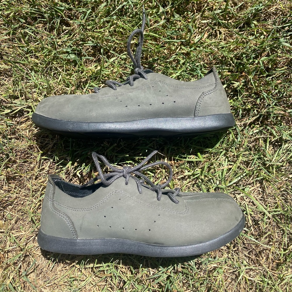 CROCS Nubuck Leather Lace up Shoes